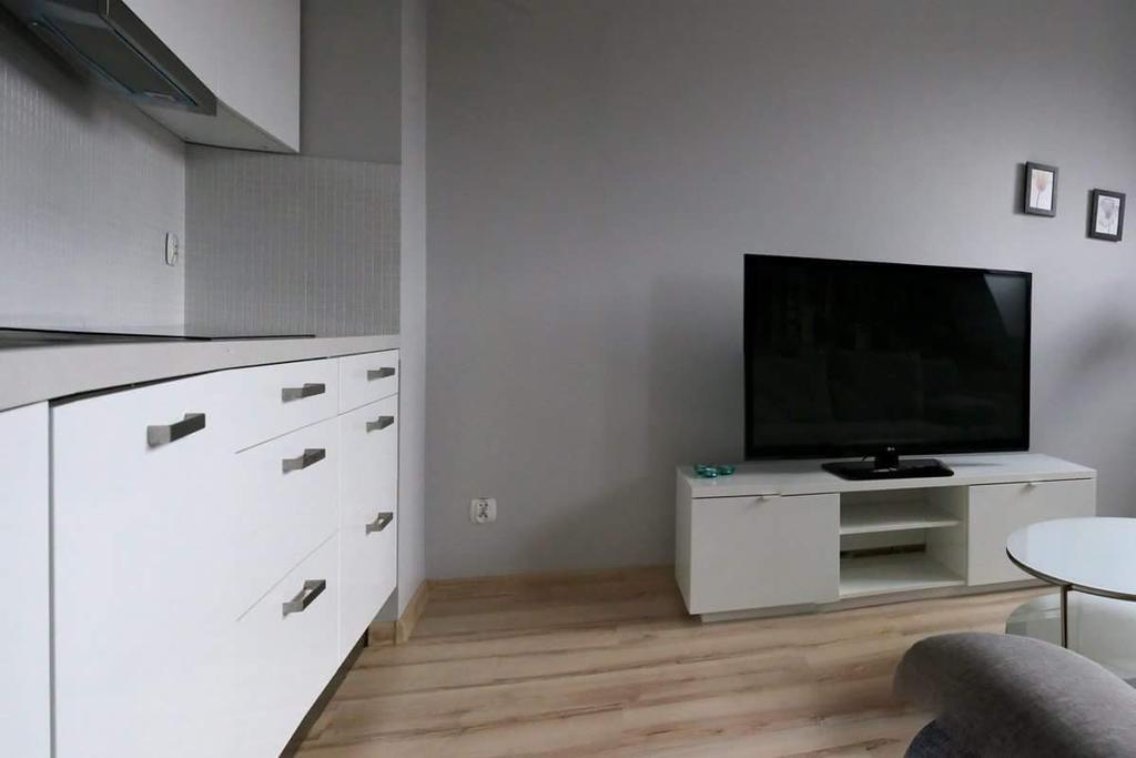Apartamento estudio de 35 m² en Poznán Centro Ciudad, con 1 baño privado. Exterior foto